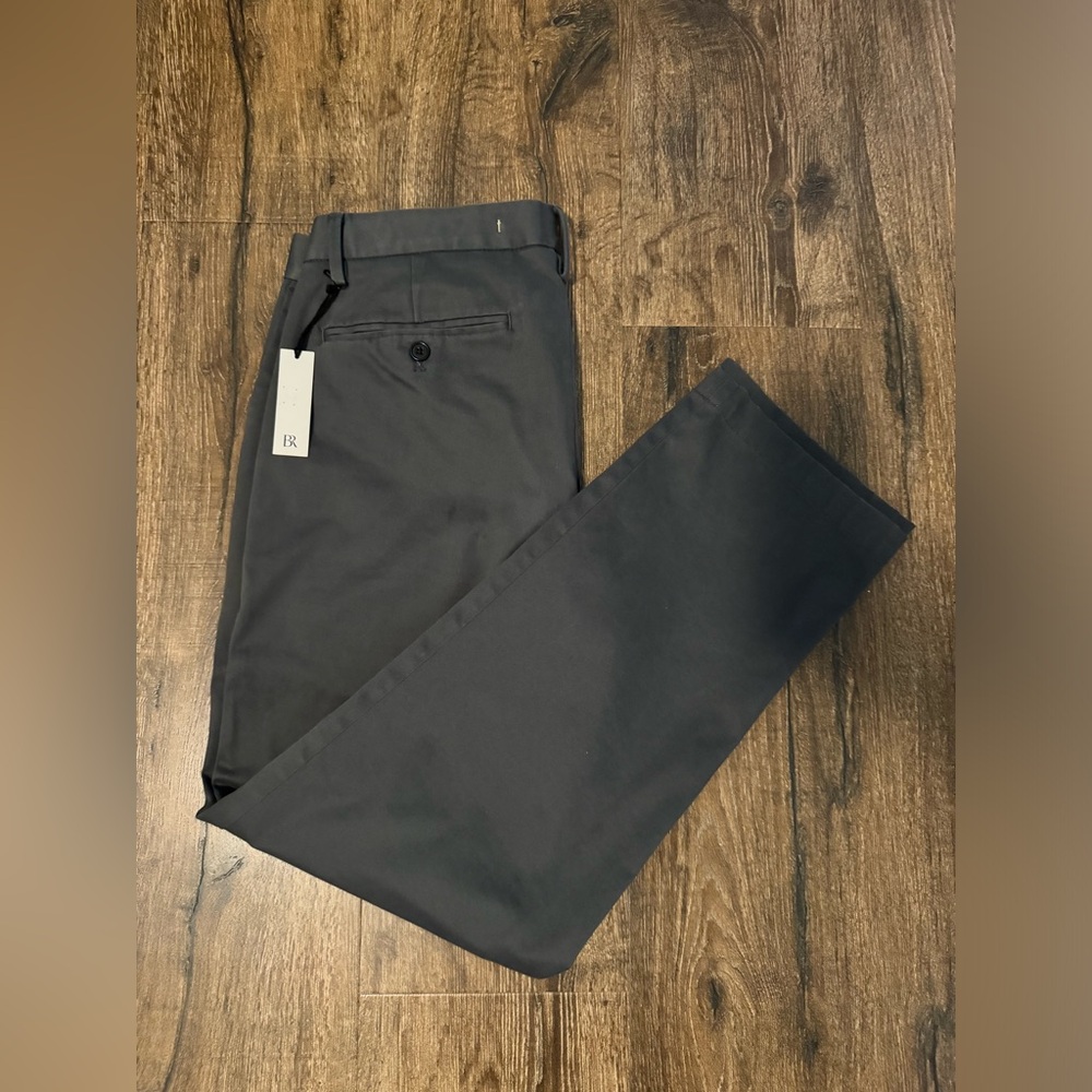 Banana Republic Men's dark grey pants straight fit